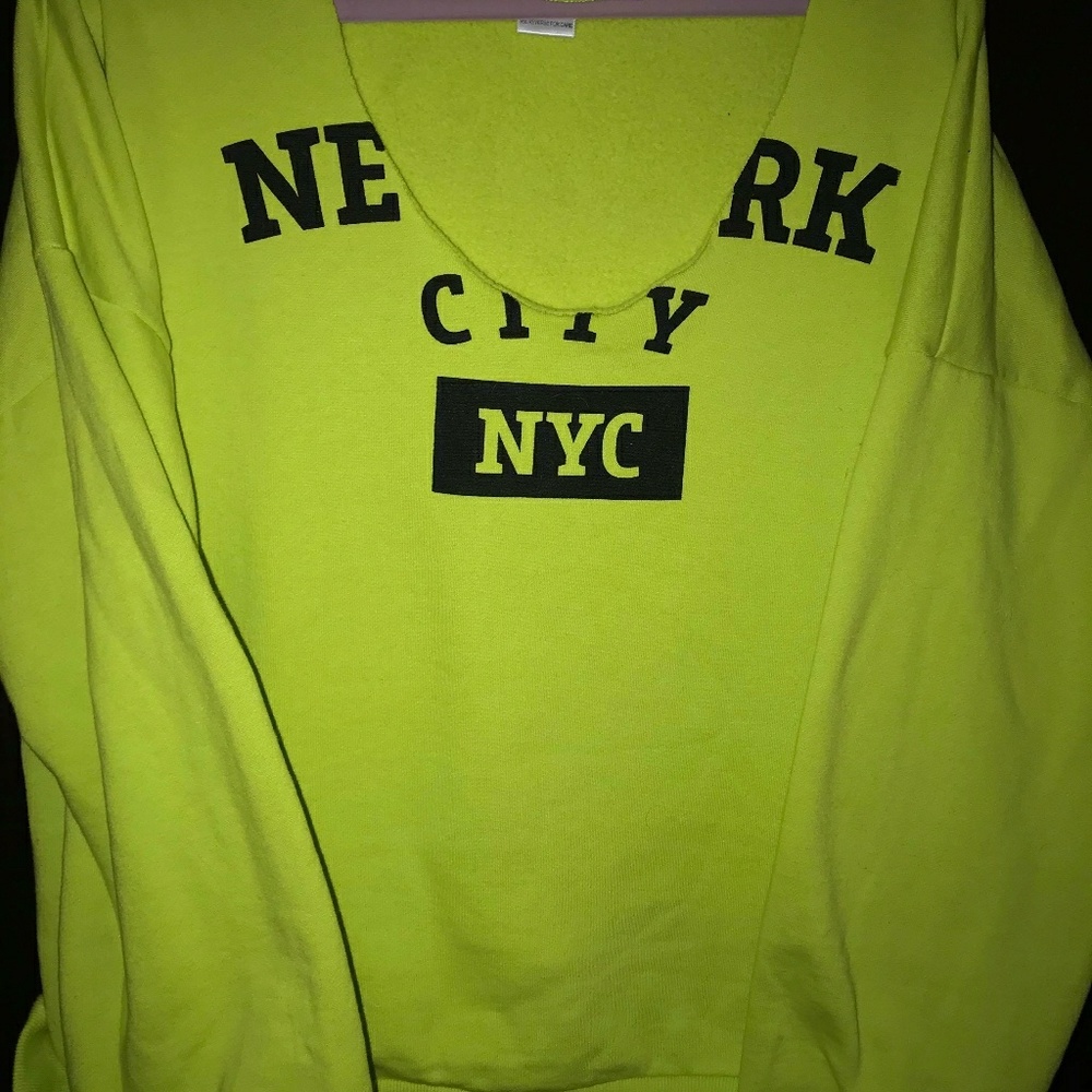 Oversized graphic sweatshirt